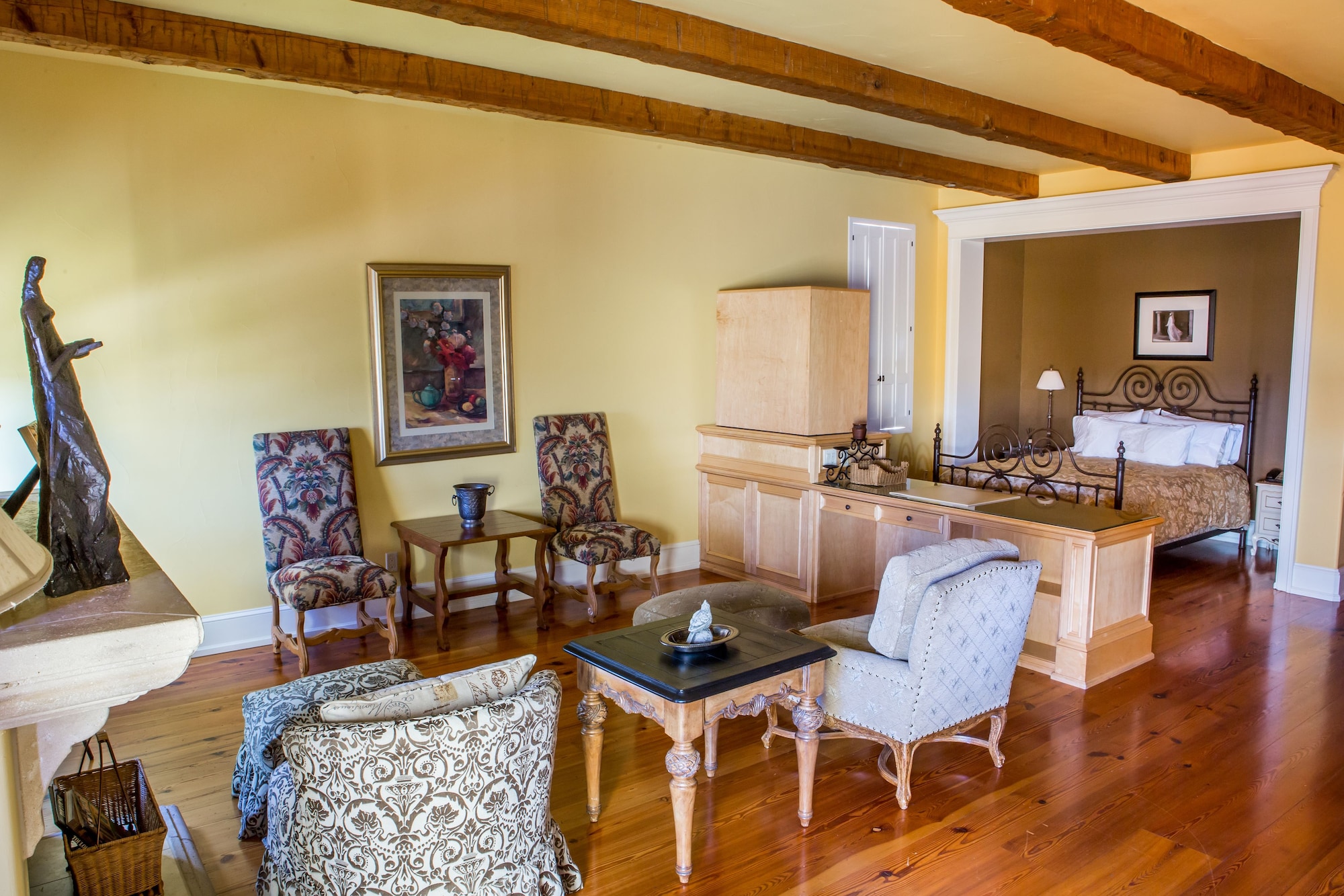 套房，1张大床，葡萄园景观（Muscat）