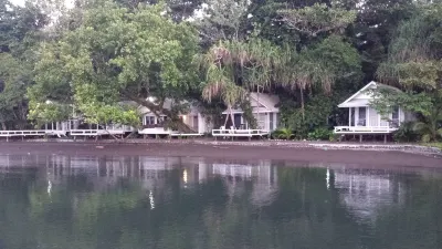 Driftwood Resort Hotel di 