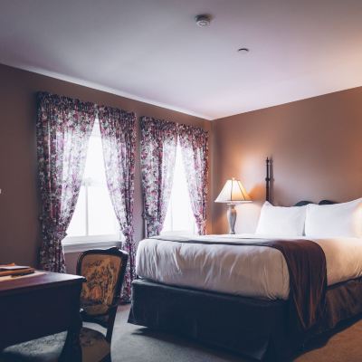 Traditional Queen Room The Great George Promo Code