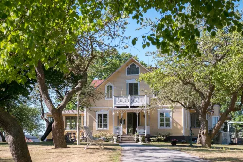 Warfsholm