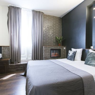 Triple Room Quentin Amsterdam Hotel Promo Code