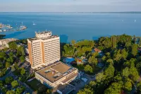 Danubius Hotel Marina Hotels in 