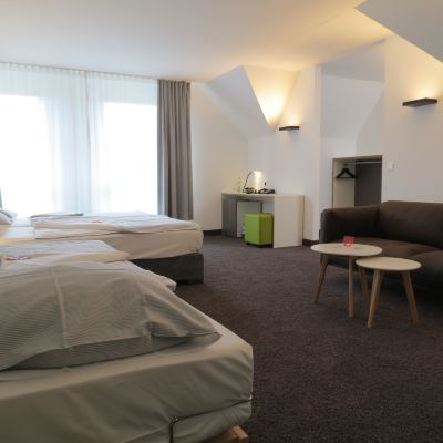 Economy Quadruple Room, 1 Bedroom, Non Smoking Comfor Hotel Ulm City Promo Code
