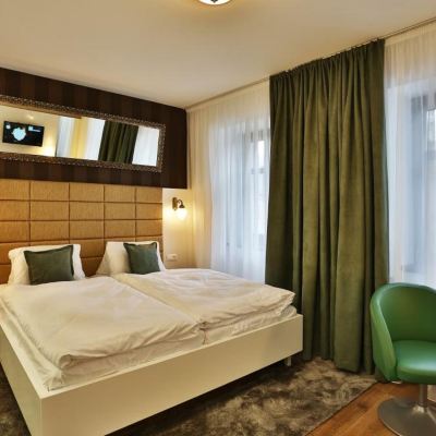 Deluxe Studio (20) VIP Apartments Promo Code