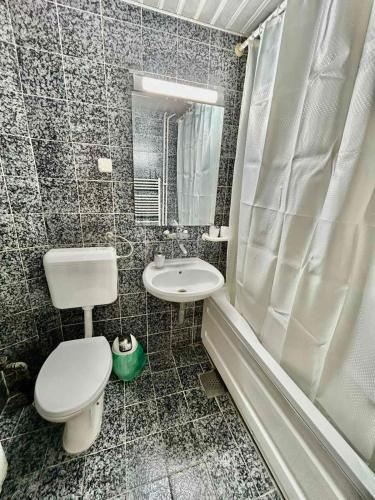 Balkan Beauty Stays by He-Ra Apartments Skopje Apartment with Terrace