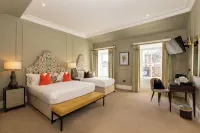 Silken Thomas Accommodation Hotels in 