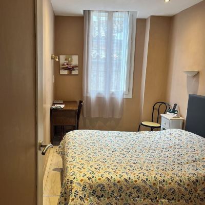 Standard Double Room Les Arcades Promo Code