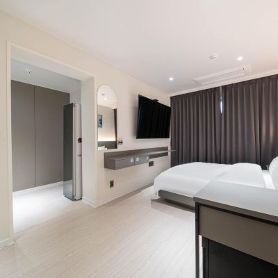 Junior Special Room A (Styler, Integrated Ott 6 Types, 75-Inch Smart Tv, Bidet) 청주 페이지 호텔 쿠폰