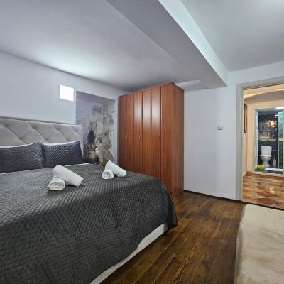 1+1 Standard Flat Athos Guesthouse Promo Code
