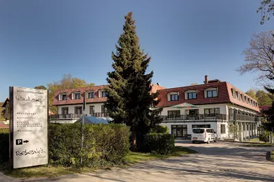Waldhotel Wandlitz Ξενοδοχεία στην πόλη 