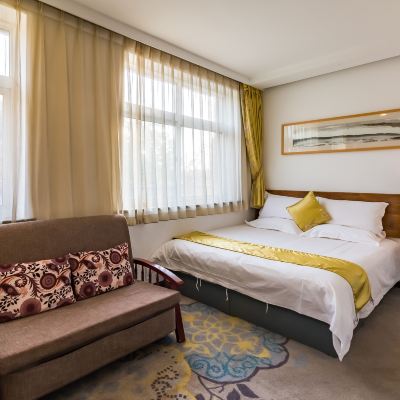 豪華大床房 樂盟飯店（北京南鑼鼓巷什剎海地鐵站店）優惠