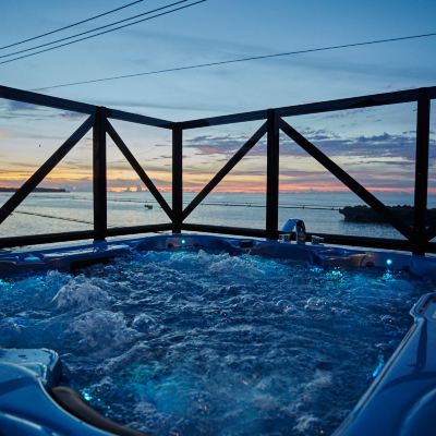 ゲストルーム（3ベッドルーム） 真栄田オーシャンフロントハウス クーポン