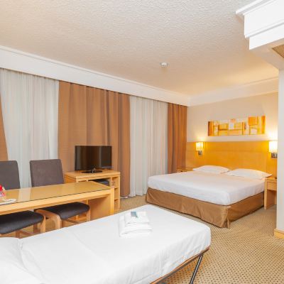 Deluxe Double Room with Extra Bed Slaviero Essential Guarulhos Aeroporto Promo Code