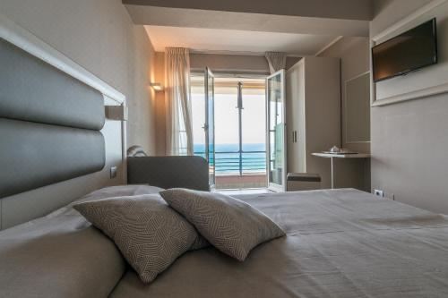 高级双人房 带海景