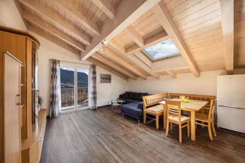 高级两卧室公寓