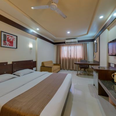 Executive Room with Air-Conditioner
