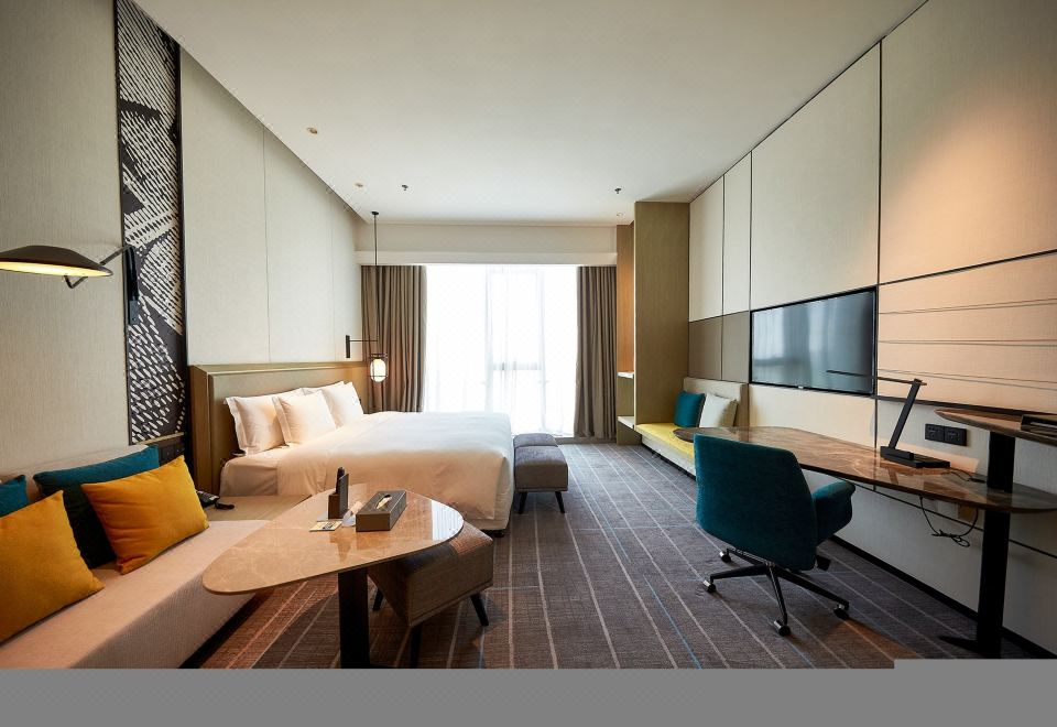 Crowne Plaza QidongFamily Room