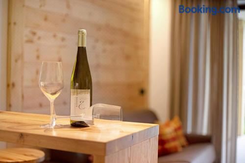 高级一卧室带阳台公寓