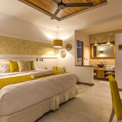 Deluxe Double Room, 1 King Bed Umami Hotel - Adults Only Promo Code