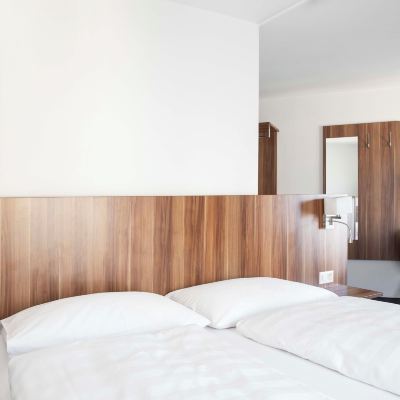 Medium Double Room Hotel Restaurant Resslirytti Promo Code