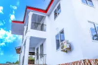 Low Cost Luxury Rooms Hotéis em 
