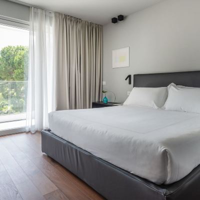 Suite (Parc), SPA Access Included Du Lac Et du Parc Grand Resort Promo Code
