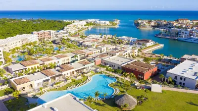 Tan Resorts Marina and Villas Cap Cana - All-Inclusive Hotel di 