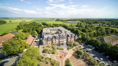 Grand Hotel Ter Duin Отели в г. 