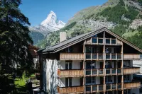 Hotel Holiday