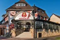 Hotel Piroska Hotels in 