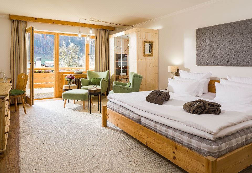 Comfort Double Room (Wohlfühlzimmer Almenrausch)