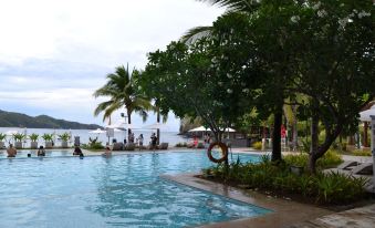 Apartment Carola B 711 at Pico de Loro - Housity