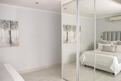 双人房（带独立浴室）