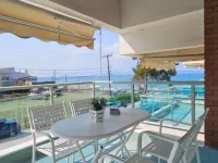 Bungalow White Apartments Hotels in Políkhronon
