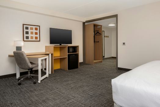 Spark by Hilton Toronto Airport