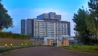 InterContinental Hotels BANDUNG DAGO PAKAR by IHG