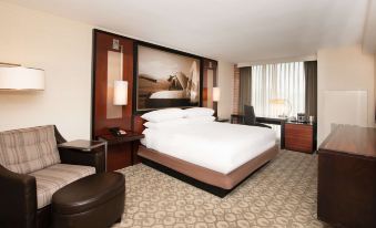 DoubleTree by Hilton Hotel and Suites Charleston Airport