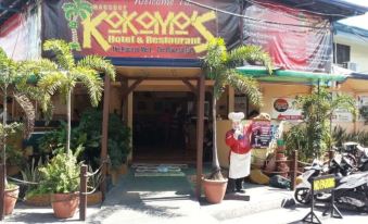 Kokomos Hotel and Restaurant