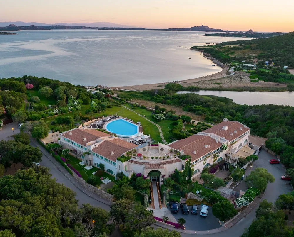 L'ea Bianca Luxury Resort - 薩丁尼亞島