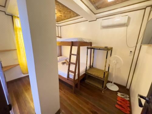 三人房（带独立浴室）