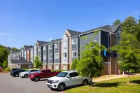 Microtel Inn & Suites by Wyndham Raleigh Durham Airport Hotel di 
