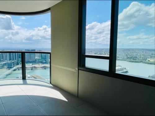 Brand New Waterview family residence 3 bedrooms Three-Bedroom Apartment