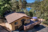 Dogs Are Family Also 240° Lakefront View Spacious Modern Family Retreat Sleeps 8