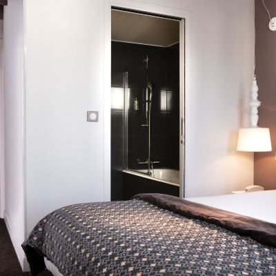 Junior Suite Hôtel Marais HÔme Promo Code