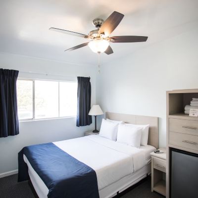 Superior Room, 1 Queen Bed, Non Smoking, Private Bathroom Ocean Park Hotel Promo Code
