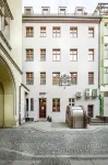 Aparthotel New Lux