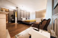 Blue City Boutique Hotel