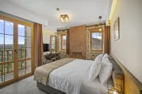 Zeyt Inn Hotel
