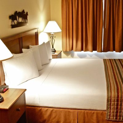 Suite, 2 Bedrooms, 2 Bathrooms (Full Kitchen and Living Room) Arbuckle Lodge Gillette Promo Code
