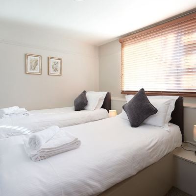 Twin Room The Falcon Hotel & Restaurant Promo Code